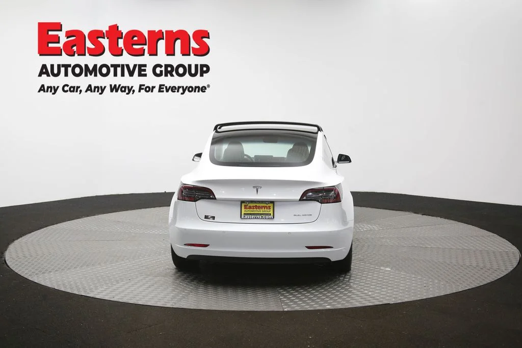 Used 2018 White Tesla Long Range image 31