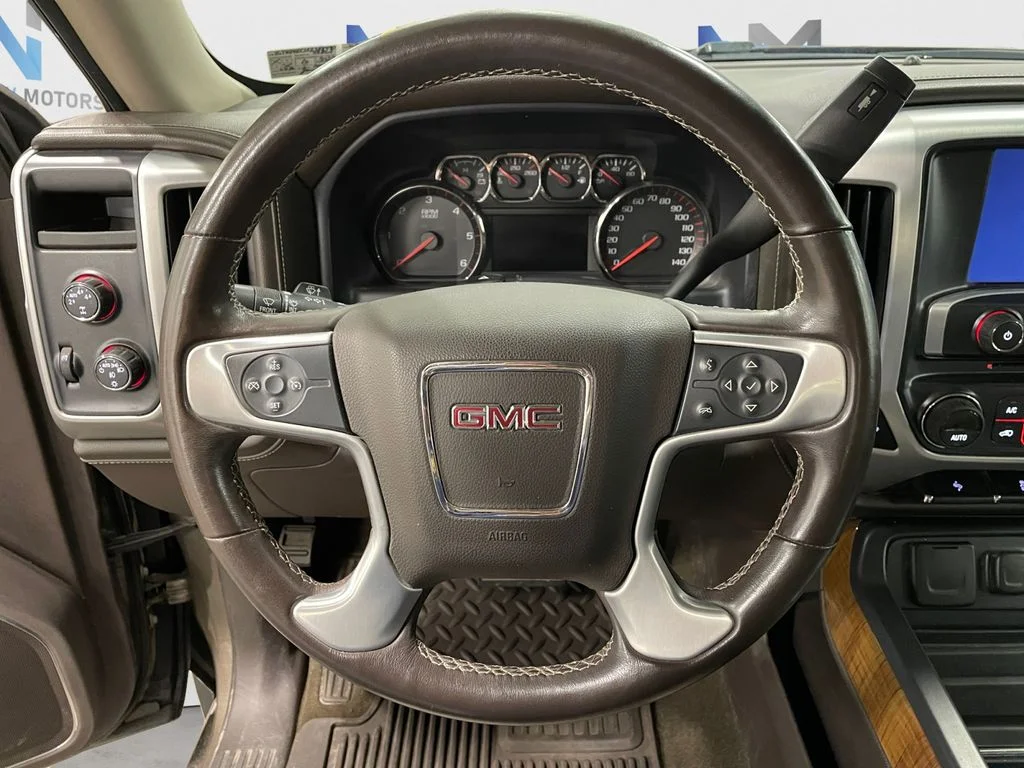 Used 2015 Bronze Alloy Metallic GMC SLT image 12