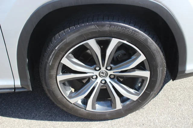 Used 2019 Silver Lexus 350L image 38
