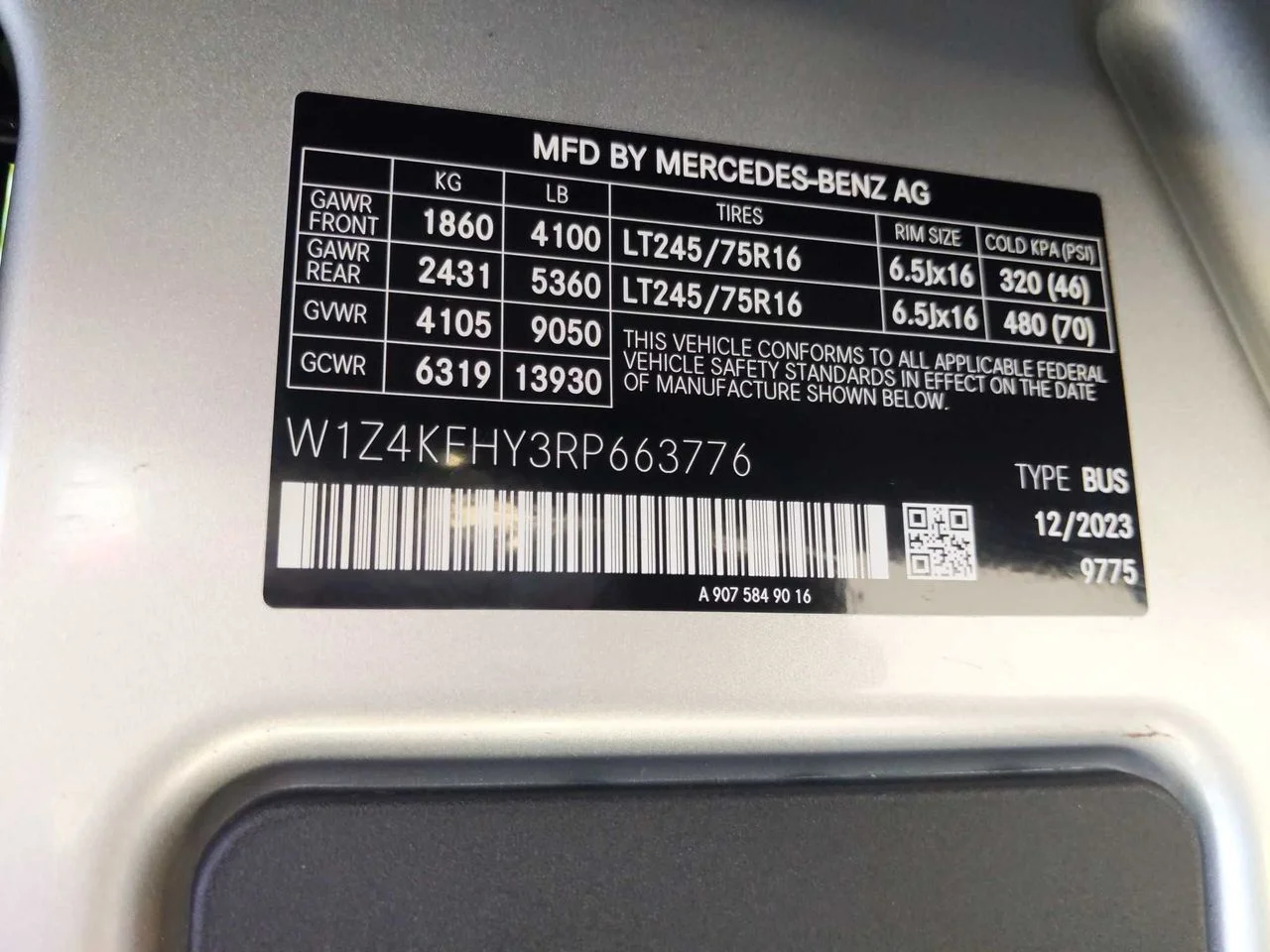 New 2024 iridium silver metallic Mercedes-Benz Passenger 144 WB image 11
