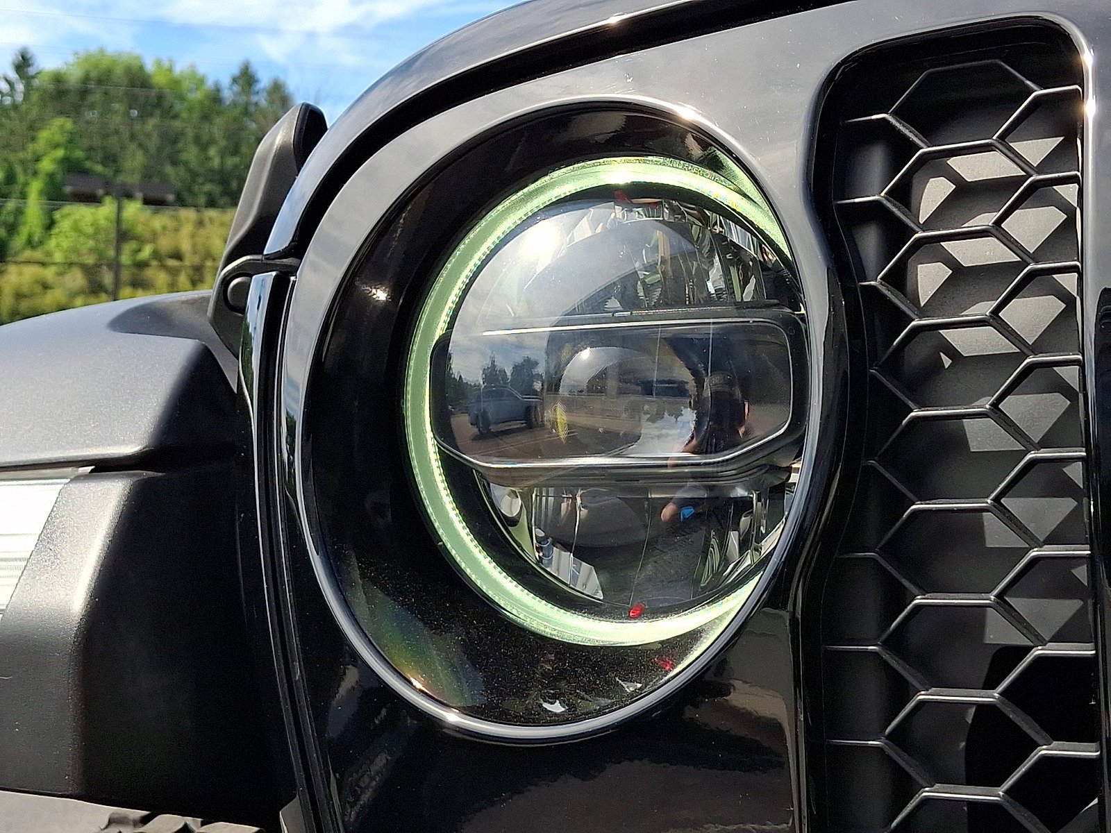 Used 2024 Black Clearcoat Jeep Willys image 9