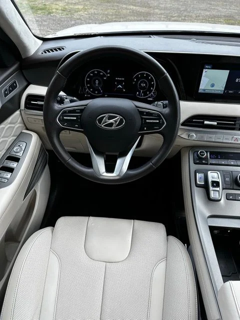 Used 2021 Hyper White Hyundai Calligraphy image 25