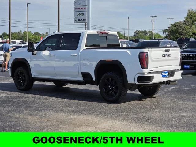 Used 2025 White GMC AT4 image 5