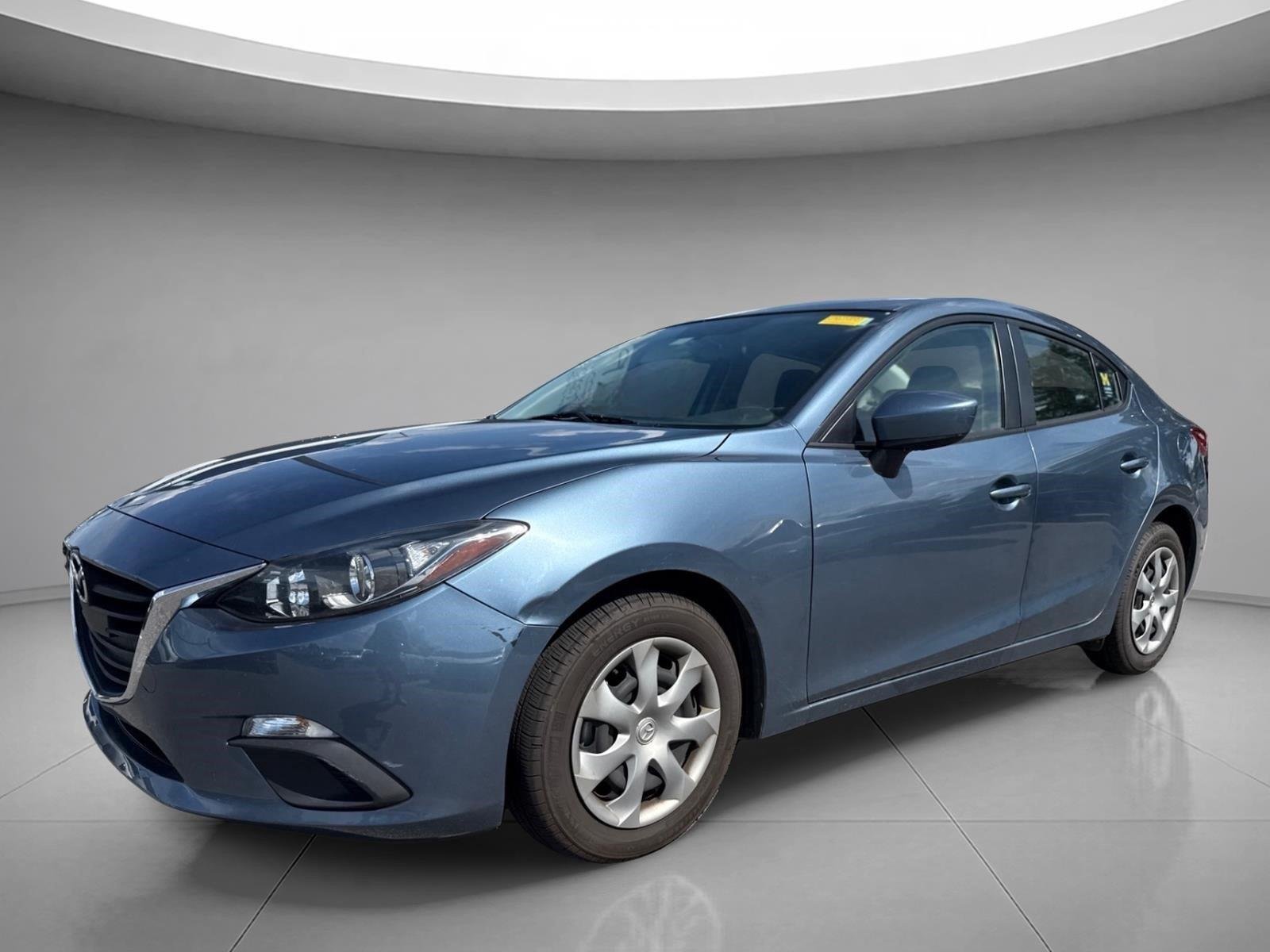 Used 2015 Blue Reflex Mica Mazda i Sport image 2