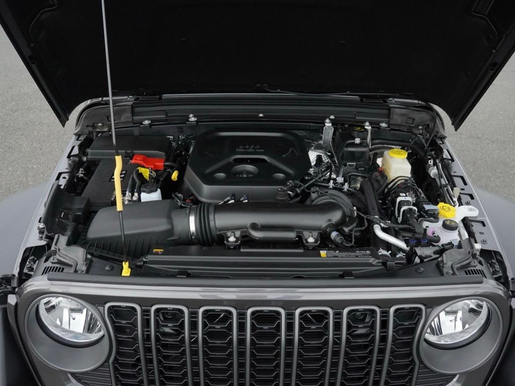 New 2026 Granite Crystal Metallic Clear-Coat Exterior Paint Jeep Sport S image 27