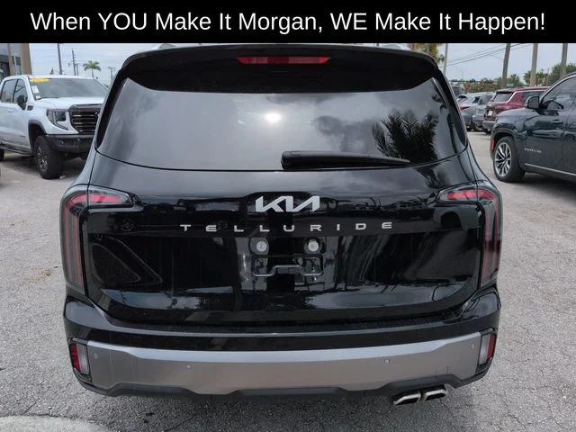 Used 2025 Black Kia SX image 8