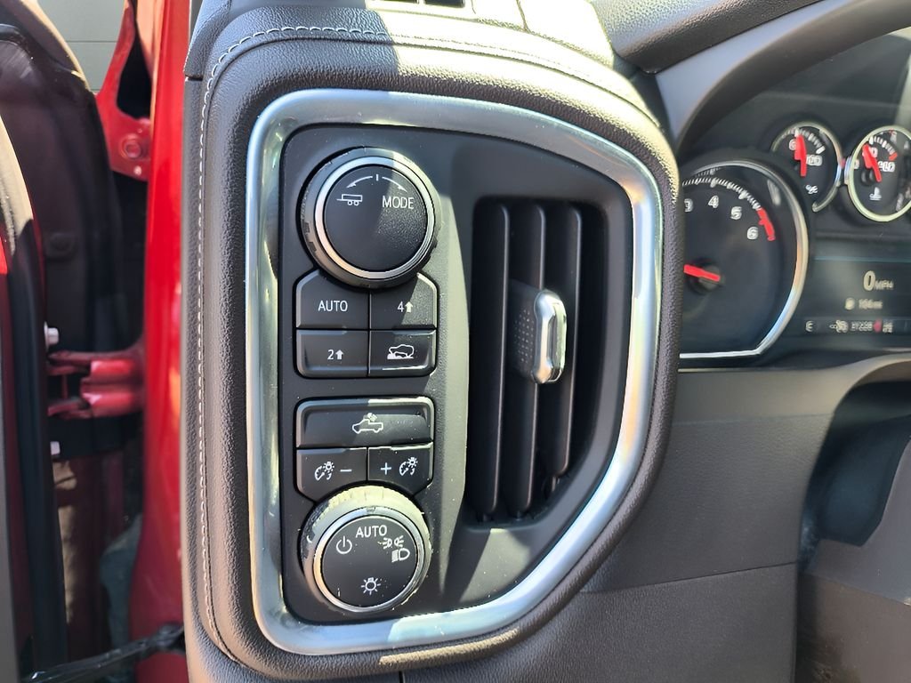 2021 Chevrolet Silverado 1500 LT - Photo 14