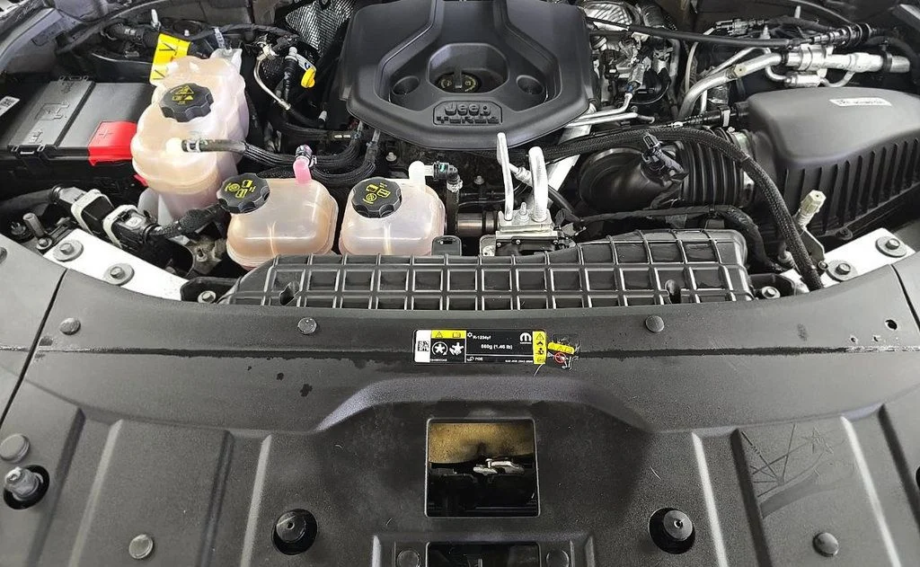 Used 2023 Brown Jeep 4xe image 15