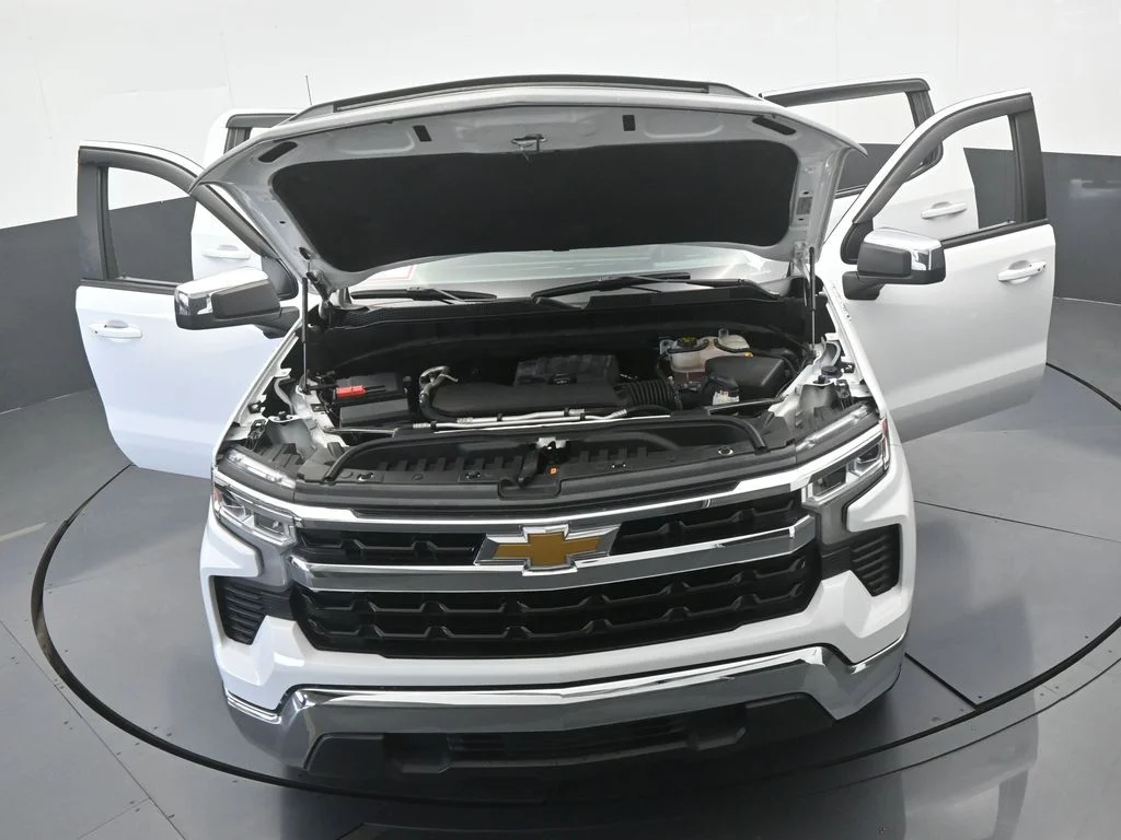 Used 2022 Summit White Chevrolet LT image 71