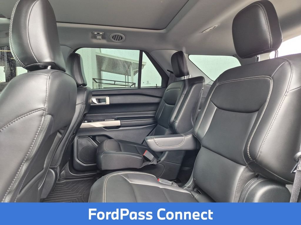 Used 2023 Blue Ford XLT image 35