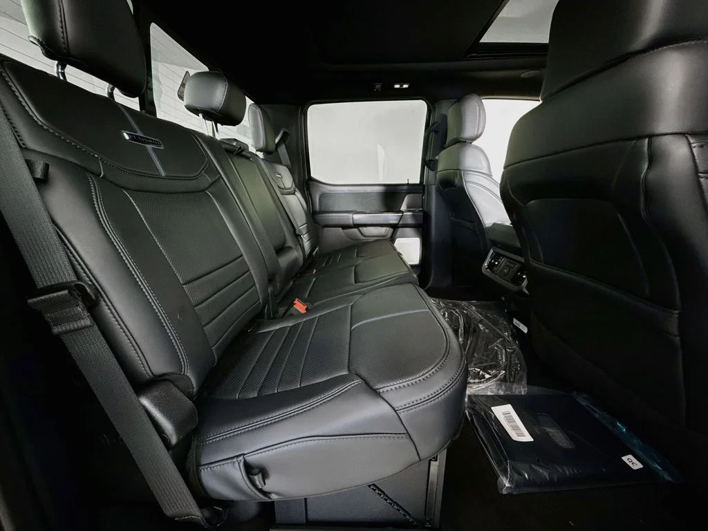 New 2026 Glacier Gray Metallic Tri-Coat Ford F-250® Platinum® image 29