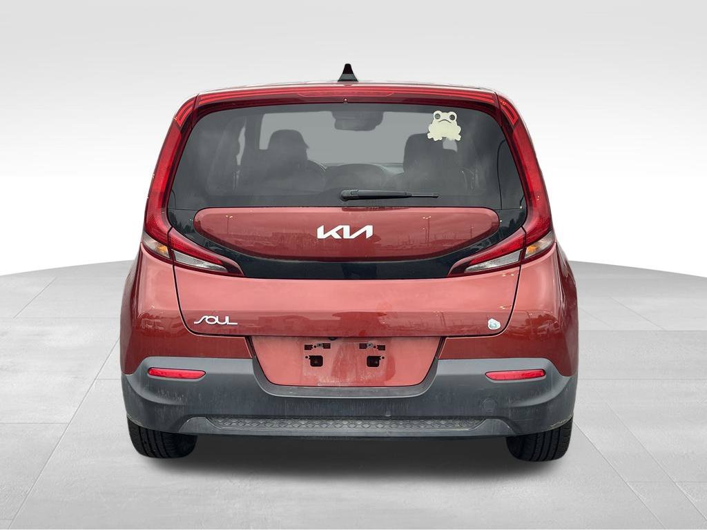 Used 2022 Mars Orange Kia LX image 7