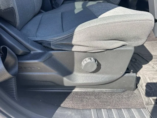 Used 2021 White Ford XLT image 35