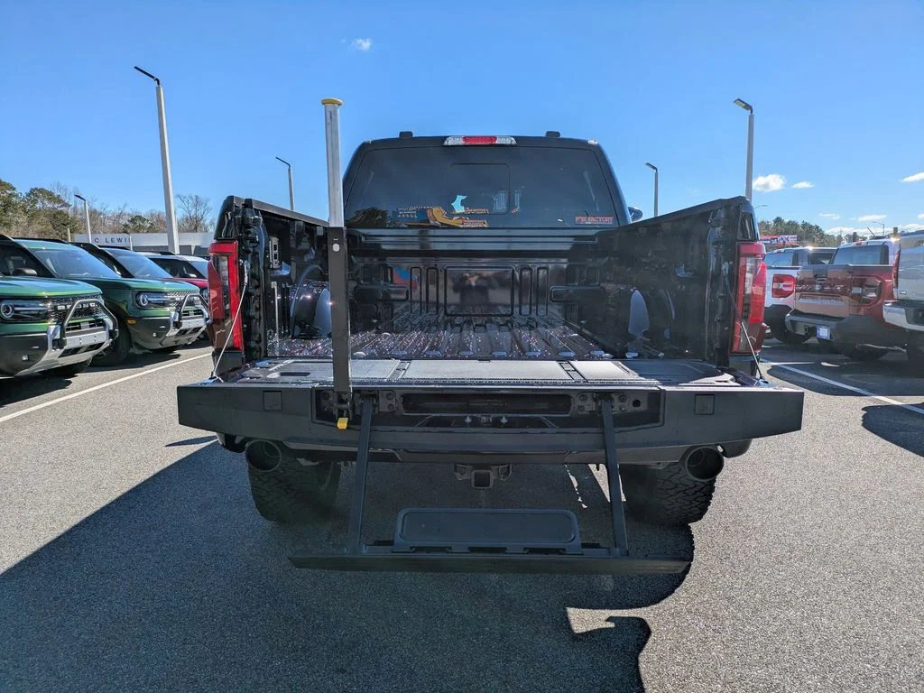 New 2026 Antimatter Blue Metallic Ford XLT image 13