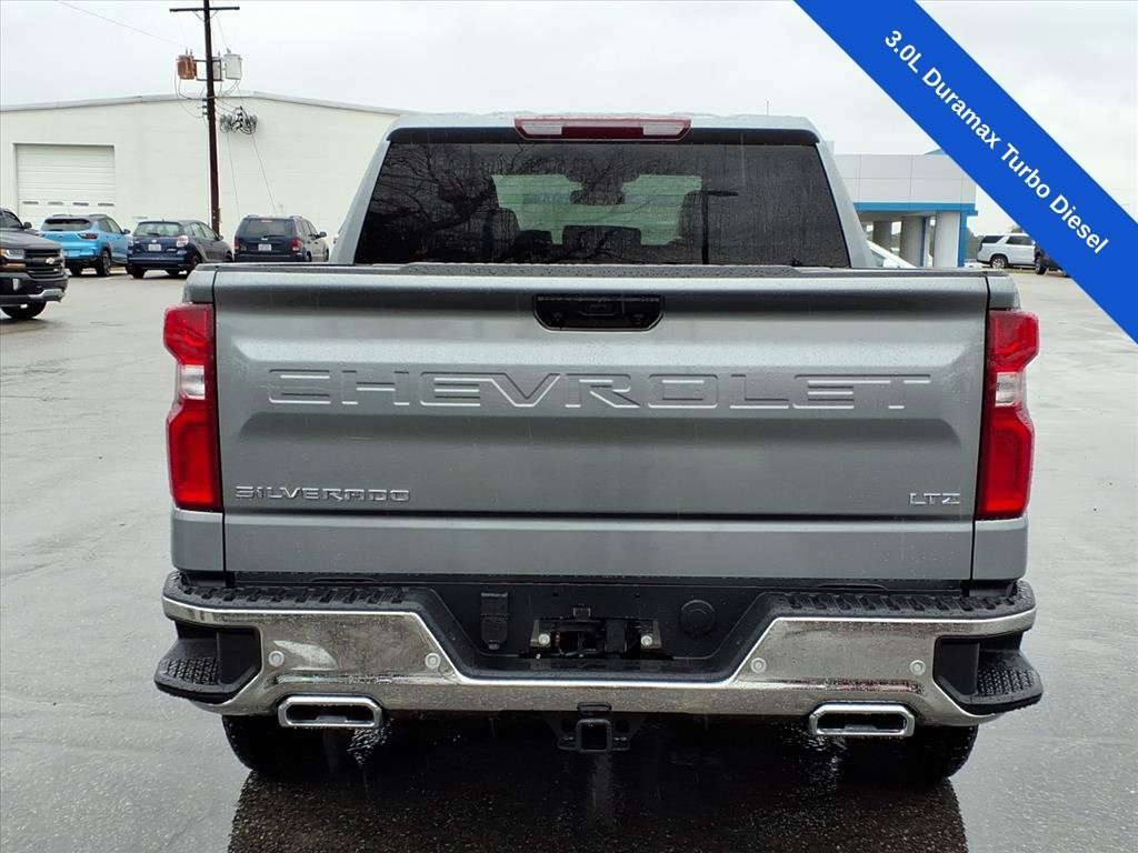 2026 Chevrolet Silverado 1500 LTZ - Photo 4