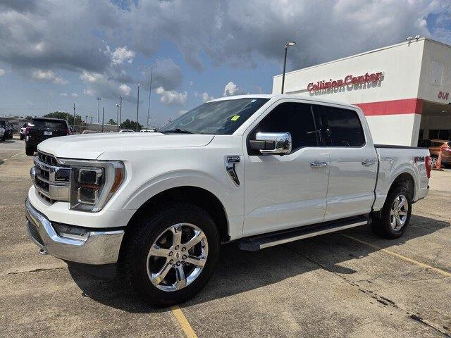 Used 2021 Star White Metallic Tri-Coat Ford LARIAT image 9