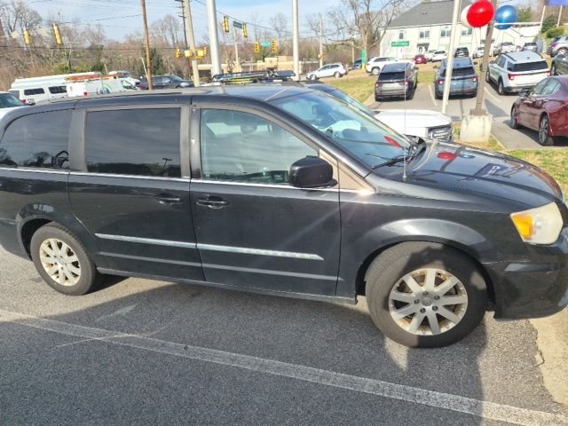 Used 2014 Chrysler Town & Country Touring with VIN 2C4RC1BG5ER298038 for sale in Spartanburg, SC