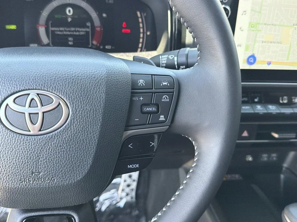 Used 2026 Ice Cap Toyota SE image 12