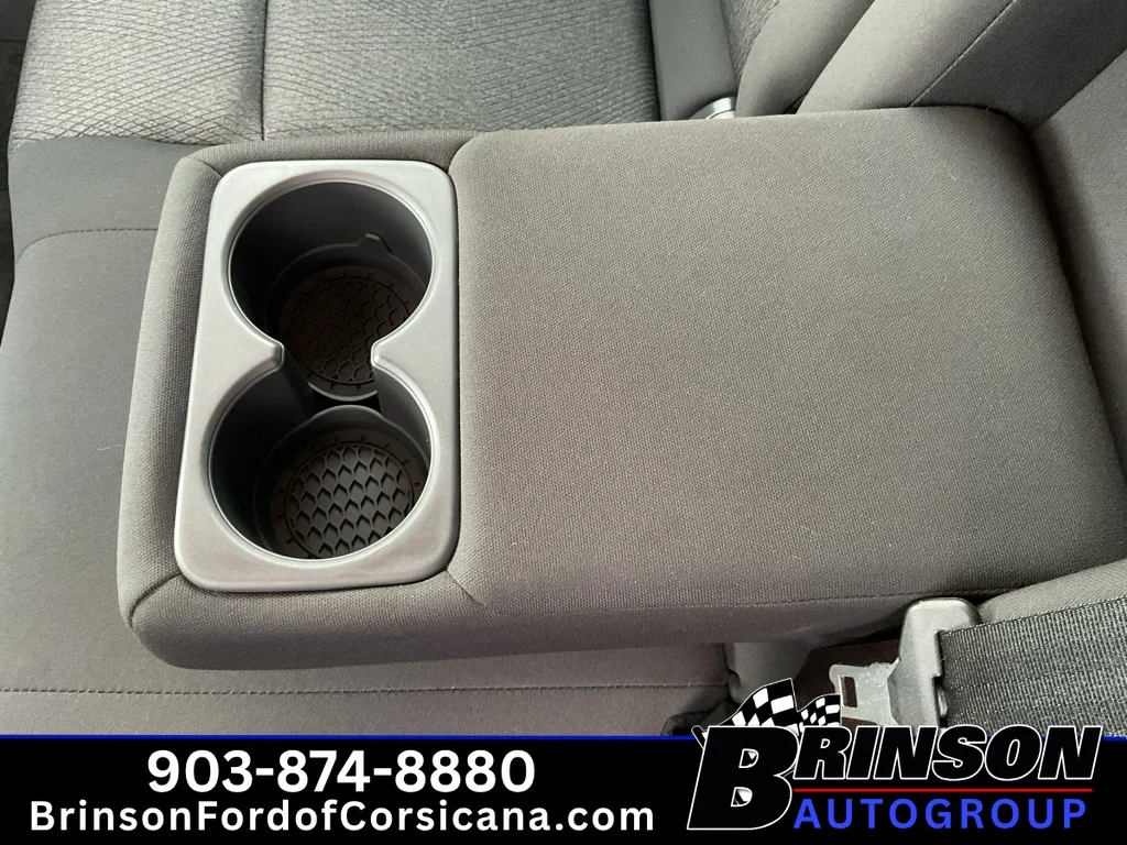 Used 2025 Everest White Pearl Nissan SV image 18