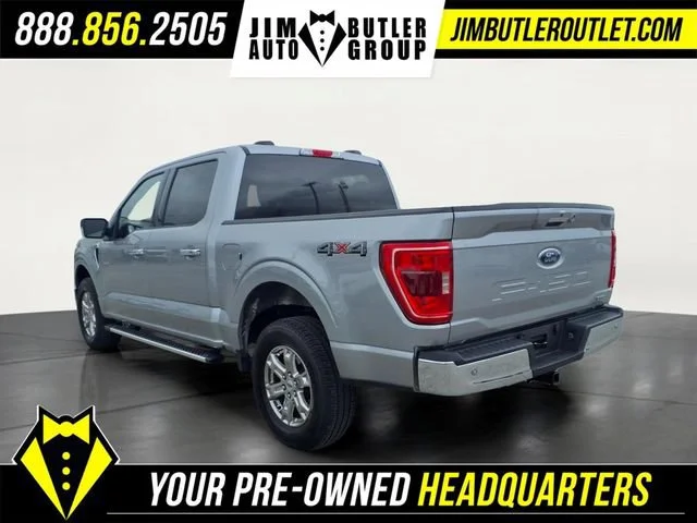 Used 2022  Ford XL image 2