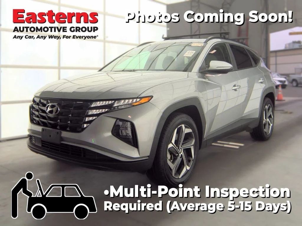 Used 2023 Silver Hyundai SEL image 1