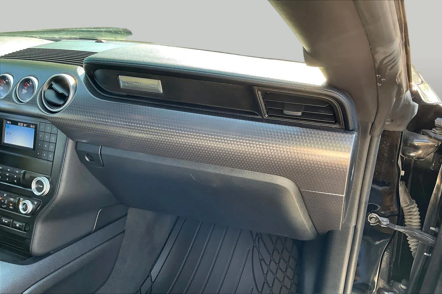 Used 2022 Shadow Black Ford GT image 18
