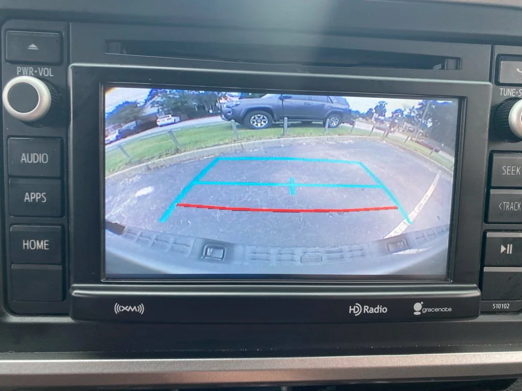 Used 2018 Silver Toyota SR5 image 28