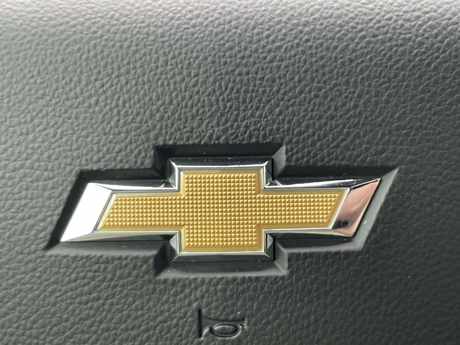 New 2026 Black Chevrolet LT image 30