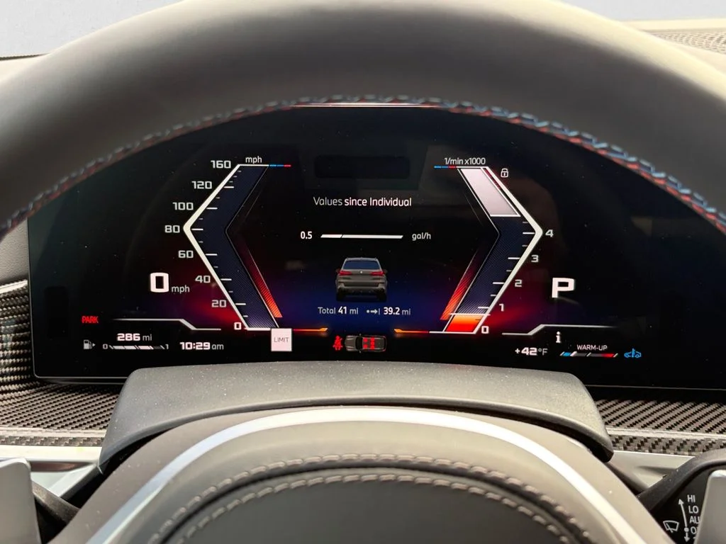 2026 BMW X5 M60i - Photo 13