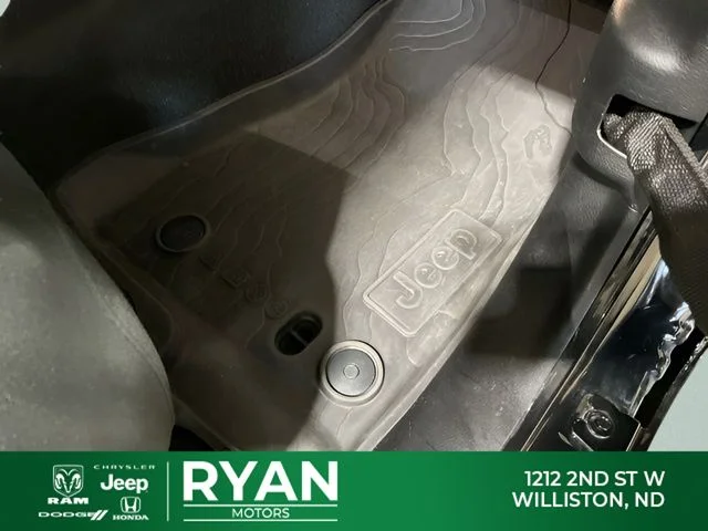 Used 2023 Black Jeep Sport image 14