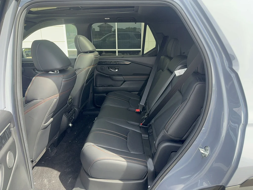 New 2026 Sonic Gray Pearl Honda TrailSport Elite image 11