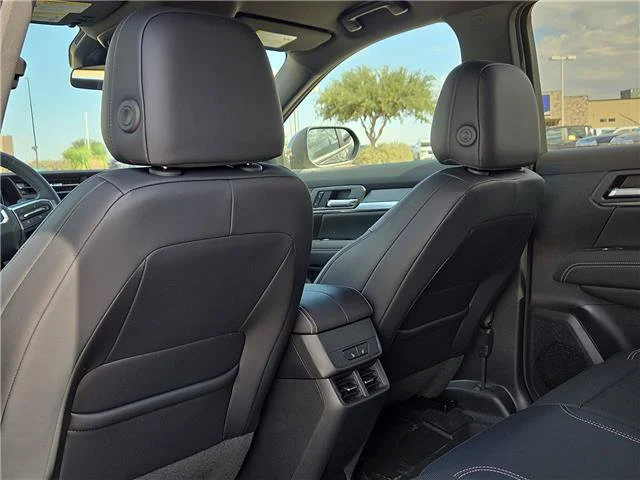 New 2027 Ebony Twilight Metallic GMC Elevation image 13