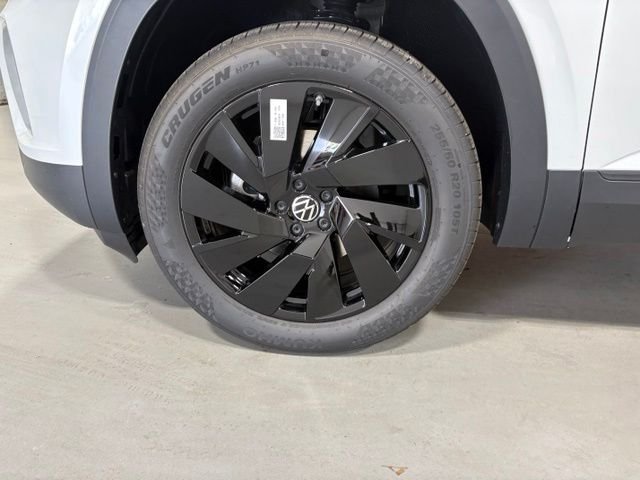 New 2026 White/off-white Volkswagen 2.0T SE w/Technology image 8