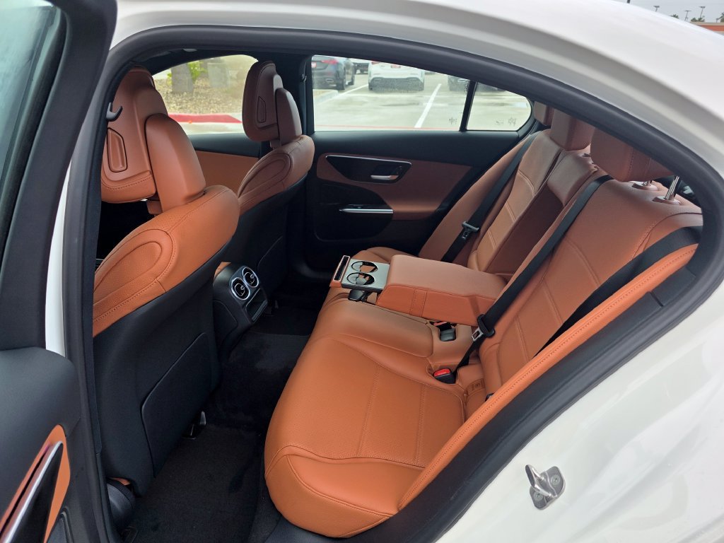 New 2026 Polar White Mercedes-Benz C 300 image 45