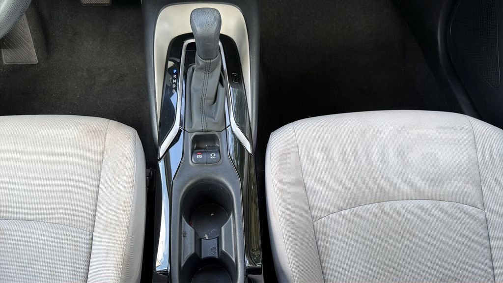 Used 2022 Gray Toyota LE image 19