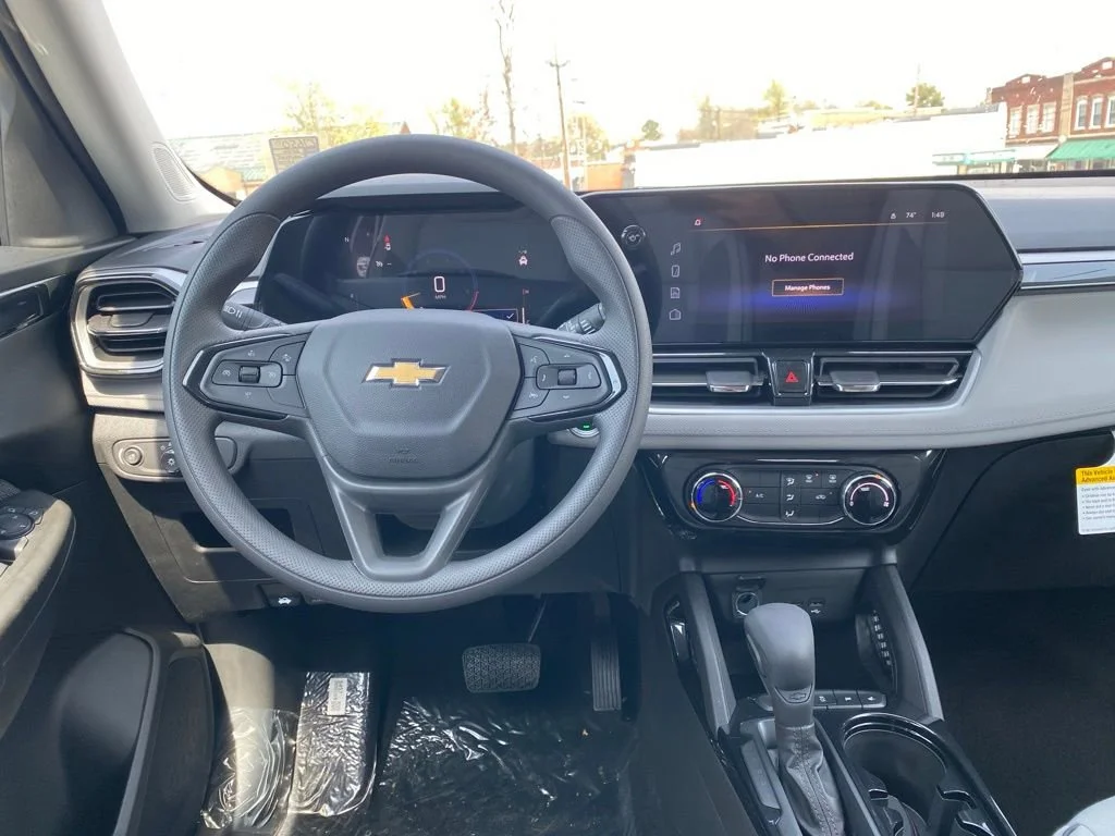 New 2026 Mosaic Black Metallic Chevrolet LT image 13
