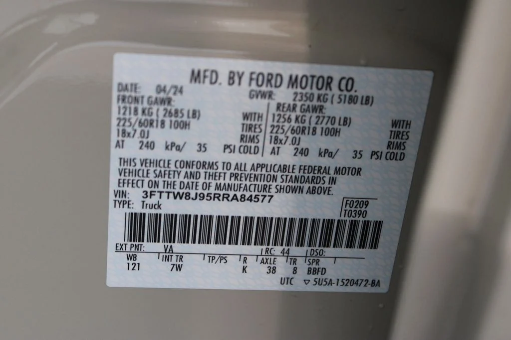 Used 2024  Ford XLT image 29