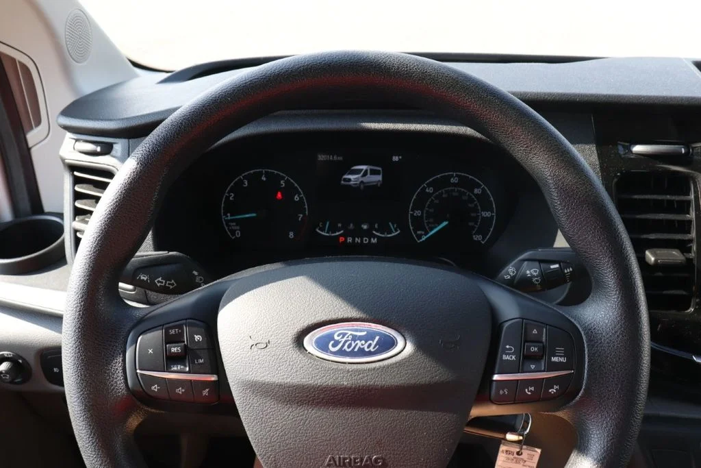 Used 2023 Oxford White Ford XLT image 25