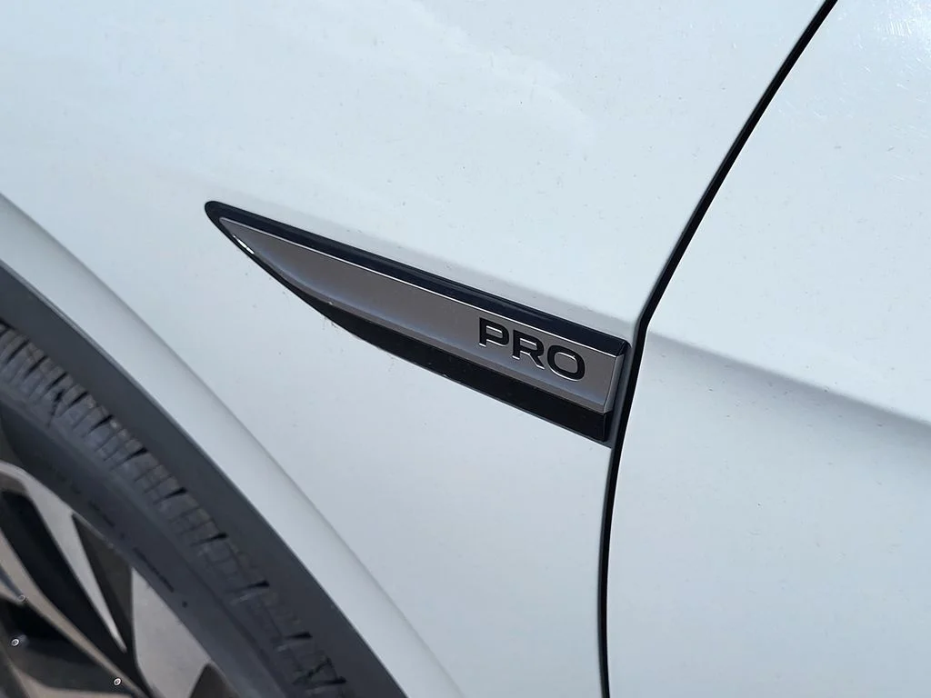 Used 2023 Pure White Volkswagen Pro image 27