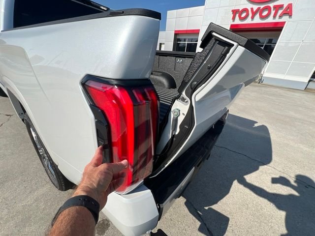 New 2026 Wind Chill Pearl <sup>1</sup> Toyota Tundra Capstone image 14