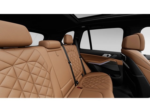 New 2026 Mineral White Metallic BMW xDrive40i image 12