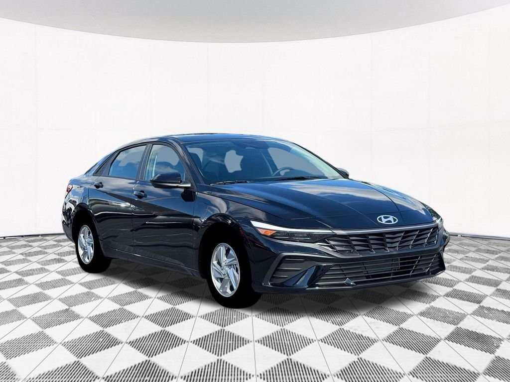 New 2026 Black Hyundai SE image 17