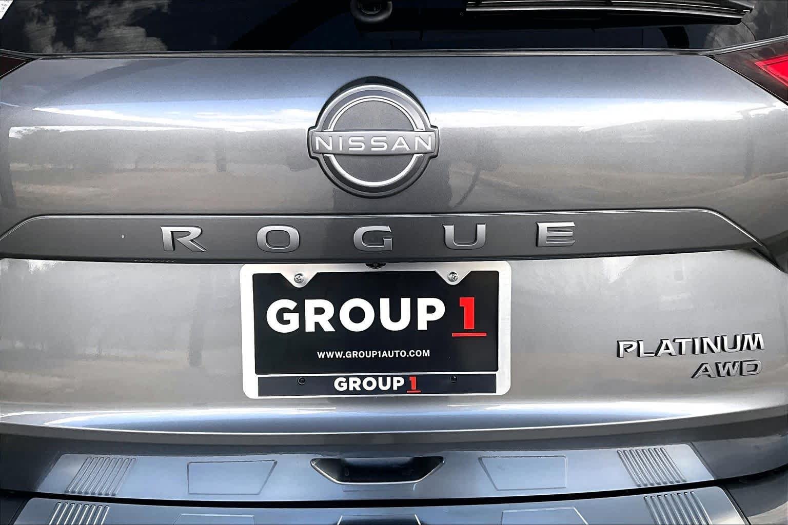 2026 Nissan Rogue Platinum - Photo 8