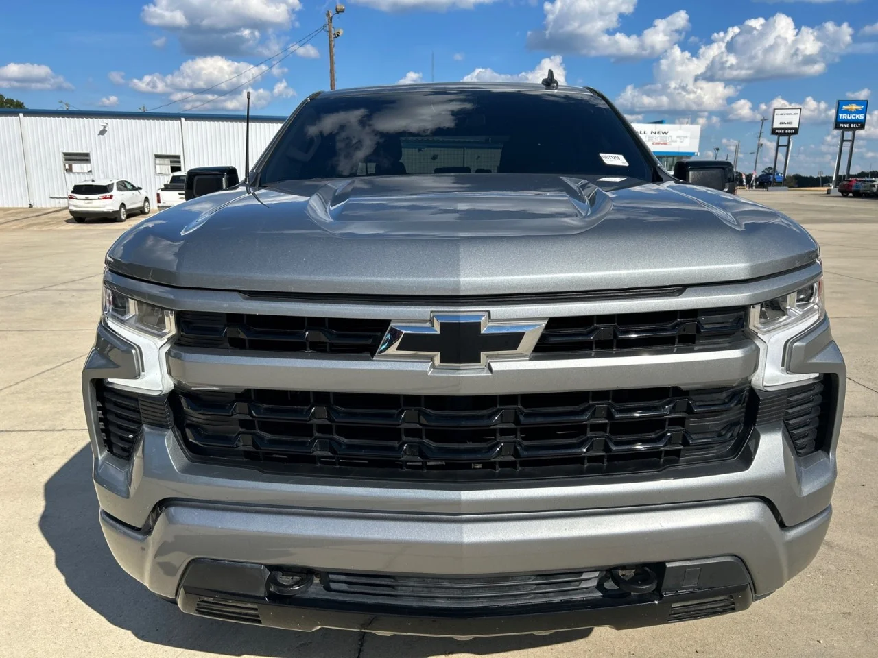 Used 2023 STERLING GRAY METALLIC Chevrolet RST image 5