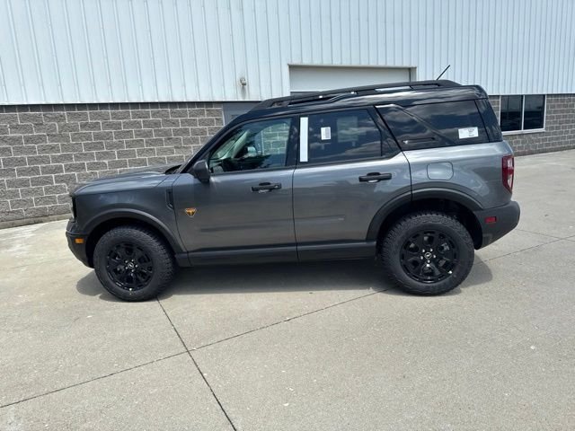 New 2026 Carbonized Gray Metallic Ford Badlands® image 8