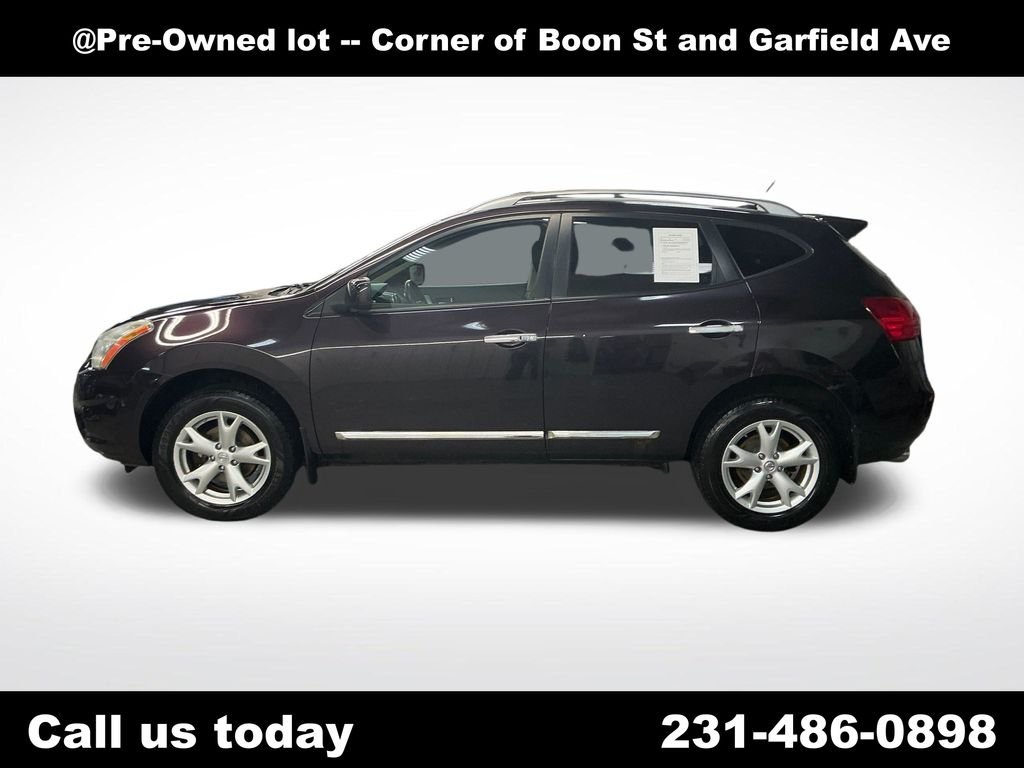 Used 2011 Black Nissan SV image 2