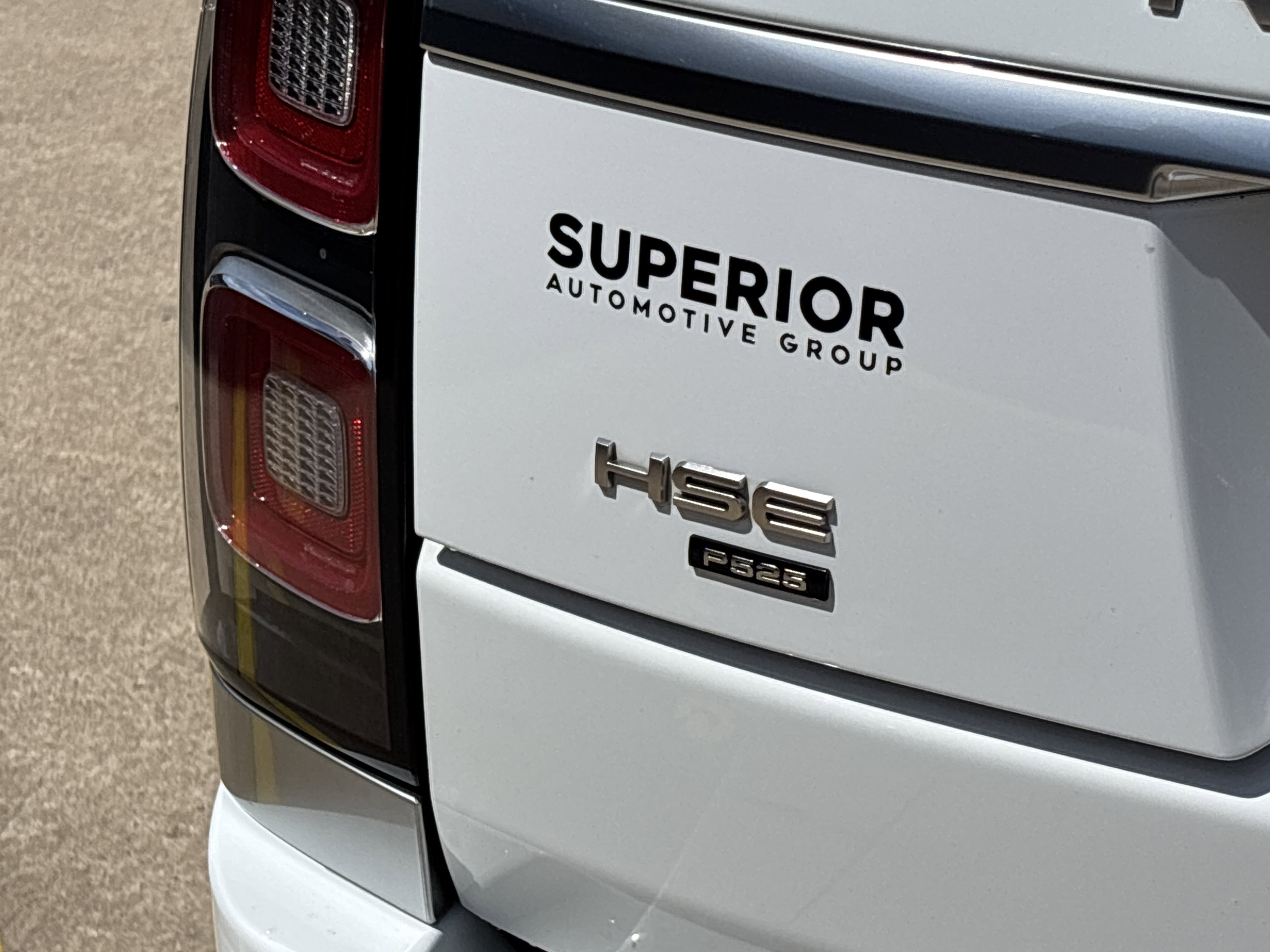 Used 2021 White Land Rover P525 Westminster image 5