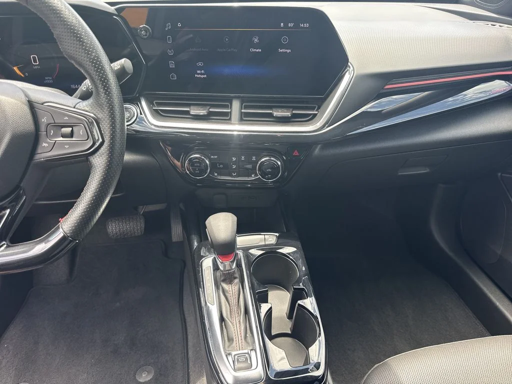 Used 2025 Red Chevrolet 2RS image 28