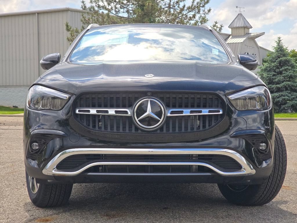 New 2026 Night Black Mercedes-Benz GLA 250 image 49
