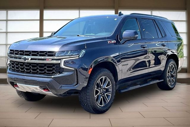 Used 2022 Gray Chevrolet Z71 image 1